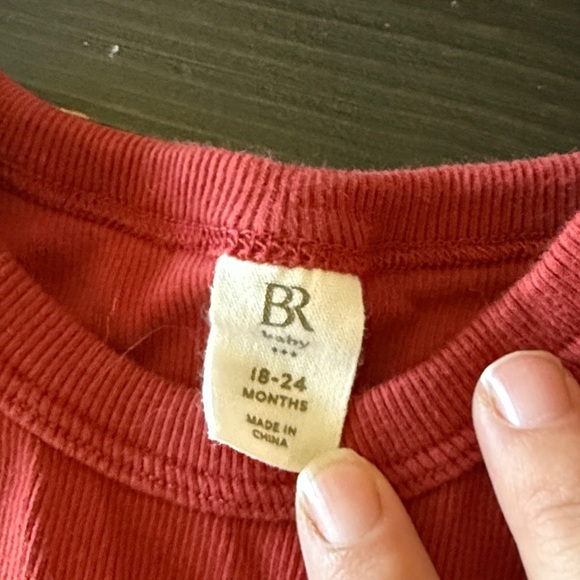 Banana Republic Red Kids Bodysuit - Picture 2 of 3